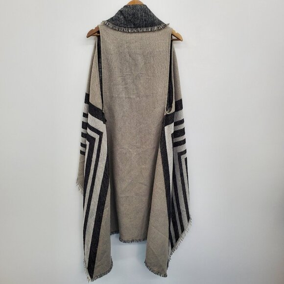 Womens One Size Cardigan Vest Waterfall Open Front Striped Fringe Hem Gray Black - Picture 4 of 13